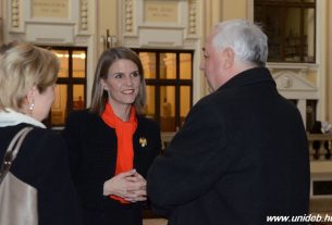 A Debreceni Egyetemet is felkereste Colleen Bell amerikai nagykövet