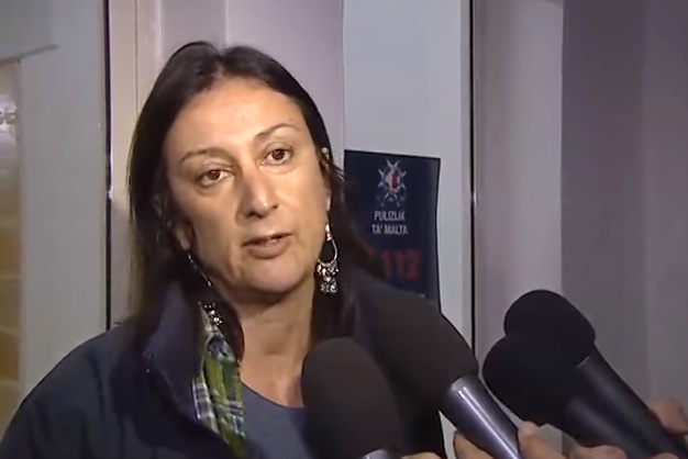 Daphne Caruana Galizia meggyilkolt máltai újságírónő