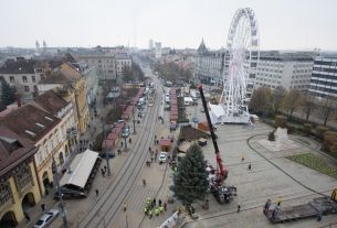 Debrecen karácsonyfája