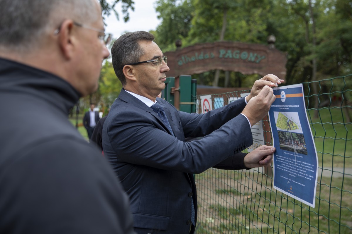 Sziget-kék Tematikus Park Debrecenben