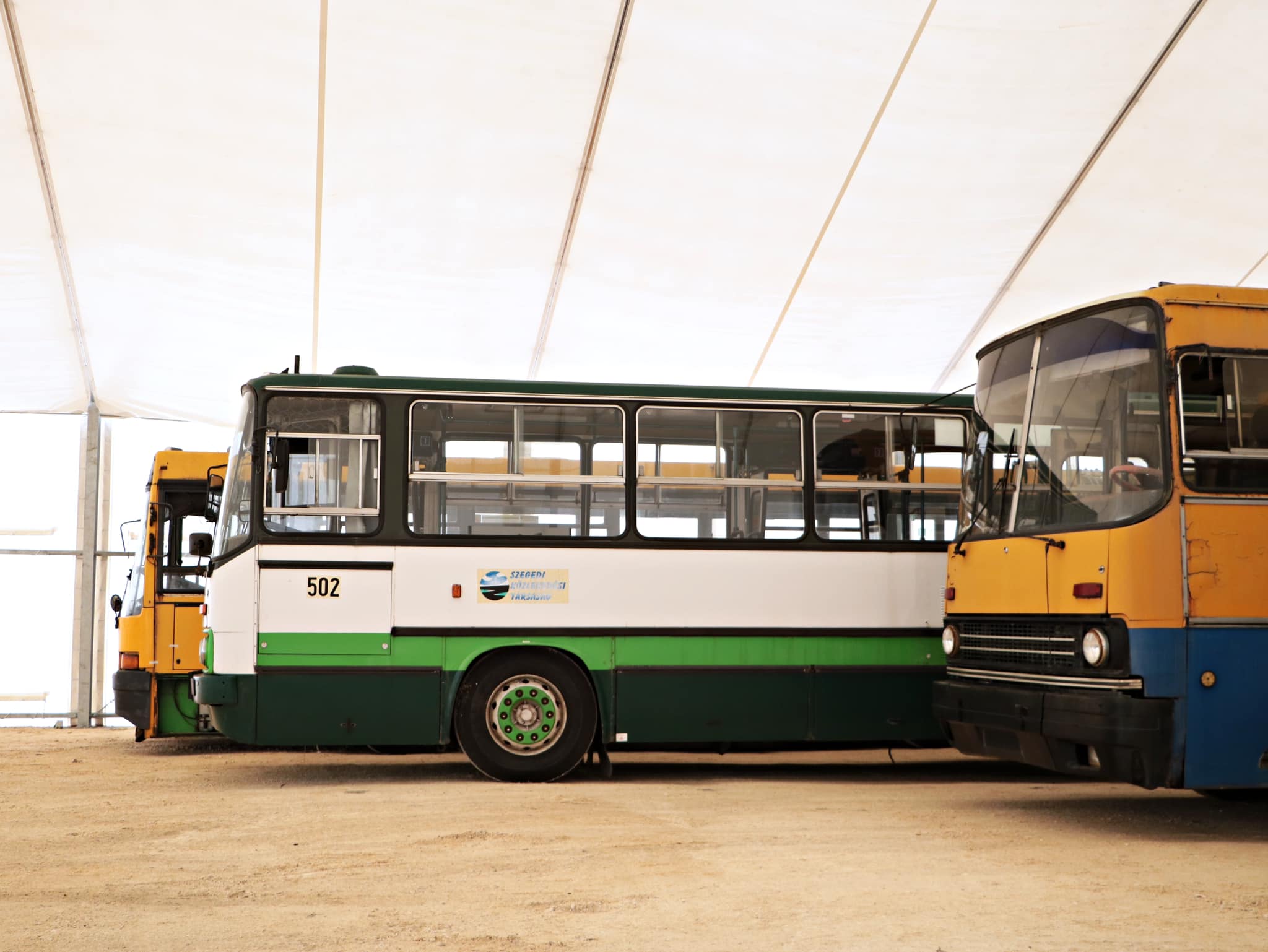 Ikarus 280