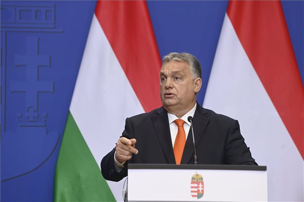 Kormányinfó - Orbán Viktor évzáró nemzetközi sajtótájékoztatója