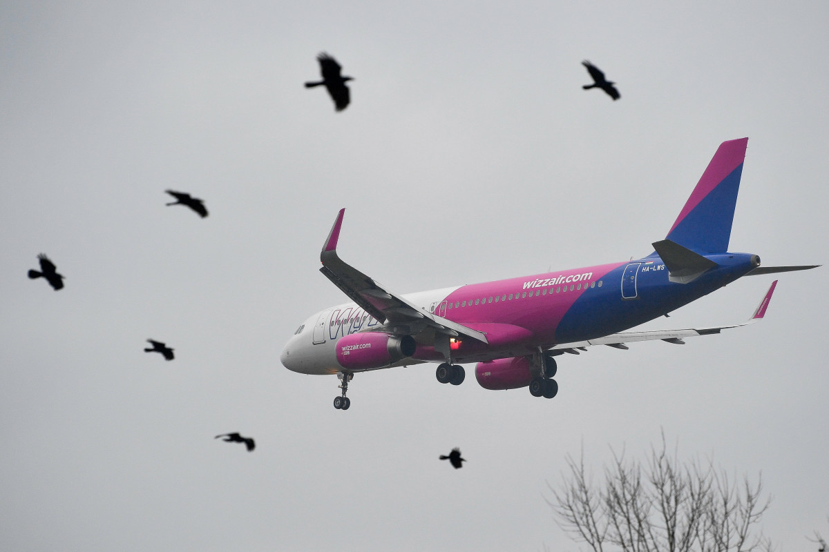 A Wizz Air pilótái gyakorló repüléseket végeztek a debreceni repülőtérnél