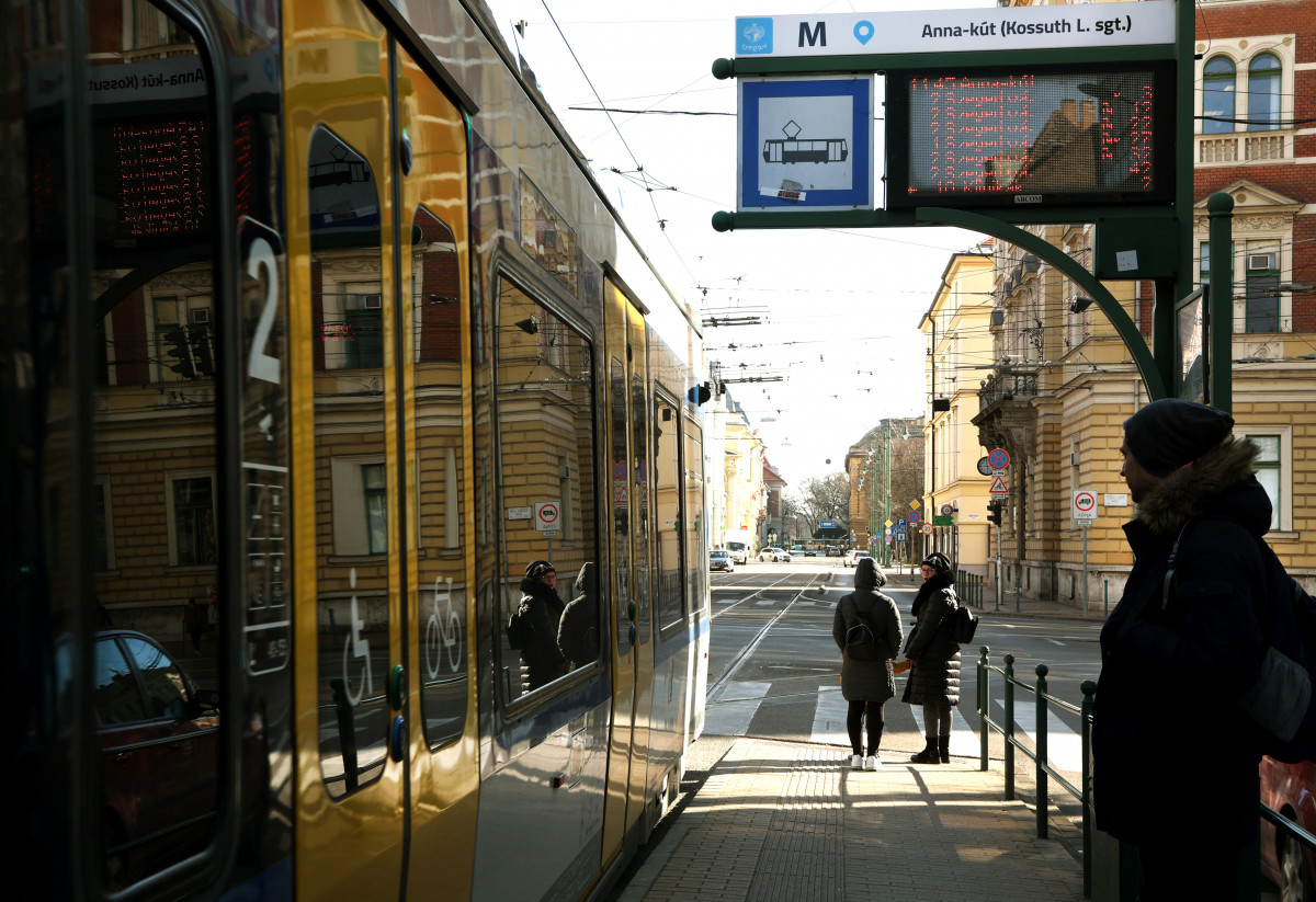 Szeged, Tram train, vasútvillamos, közlekedés, tömegközlekedés, utazás, MÁV