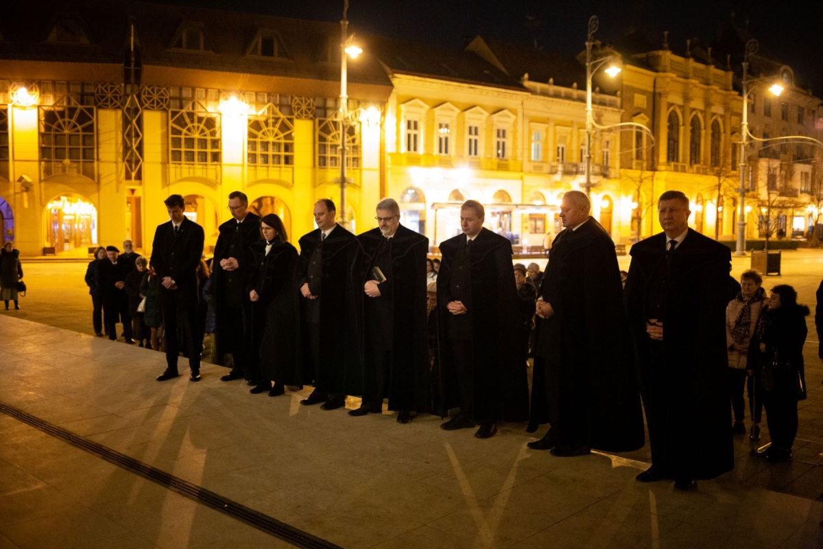 A békéért imádkoztak a Nagytemplomban