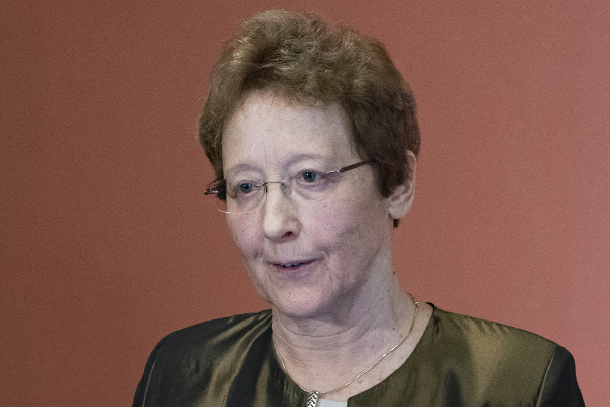 E. Kövér Katalin