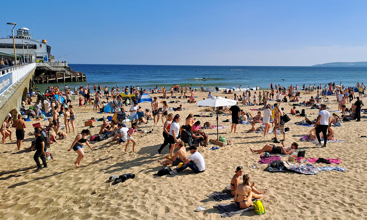 Anglia, Bournemouth, tengerpart, strand, nyaralás, turizmus, Atlanti óceán