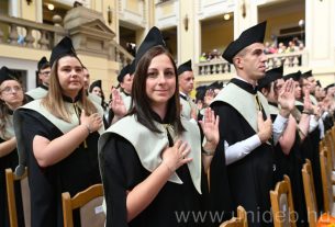 Debreceni Egyetem Gazdaságtudományi Kar diplomaosztó