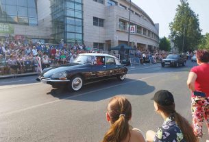 Debreceni Virágkarnevál, oldtimerek