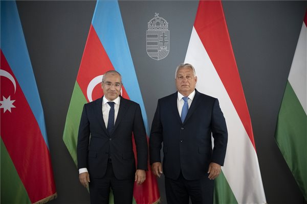 Orbán Viktor az azeri gazdasági miniszterrel tárgyalt