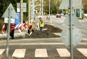 Szeged, Etelka sor, felújítás, aszfaltozás, közlekedés