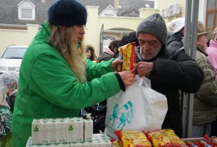 Magyar Református Szeretetszolgálat adományosztása Debrecenben