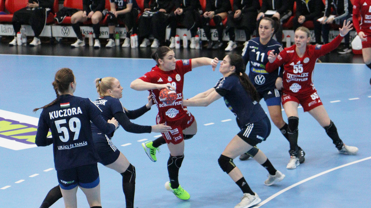 PRAKTIKER – VÁC–DVSC SCHAEFFLER 26–26