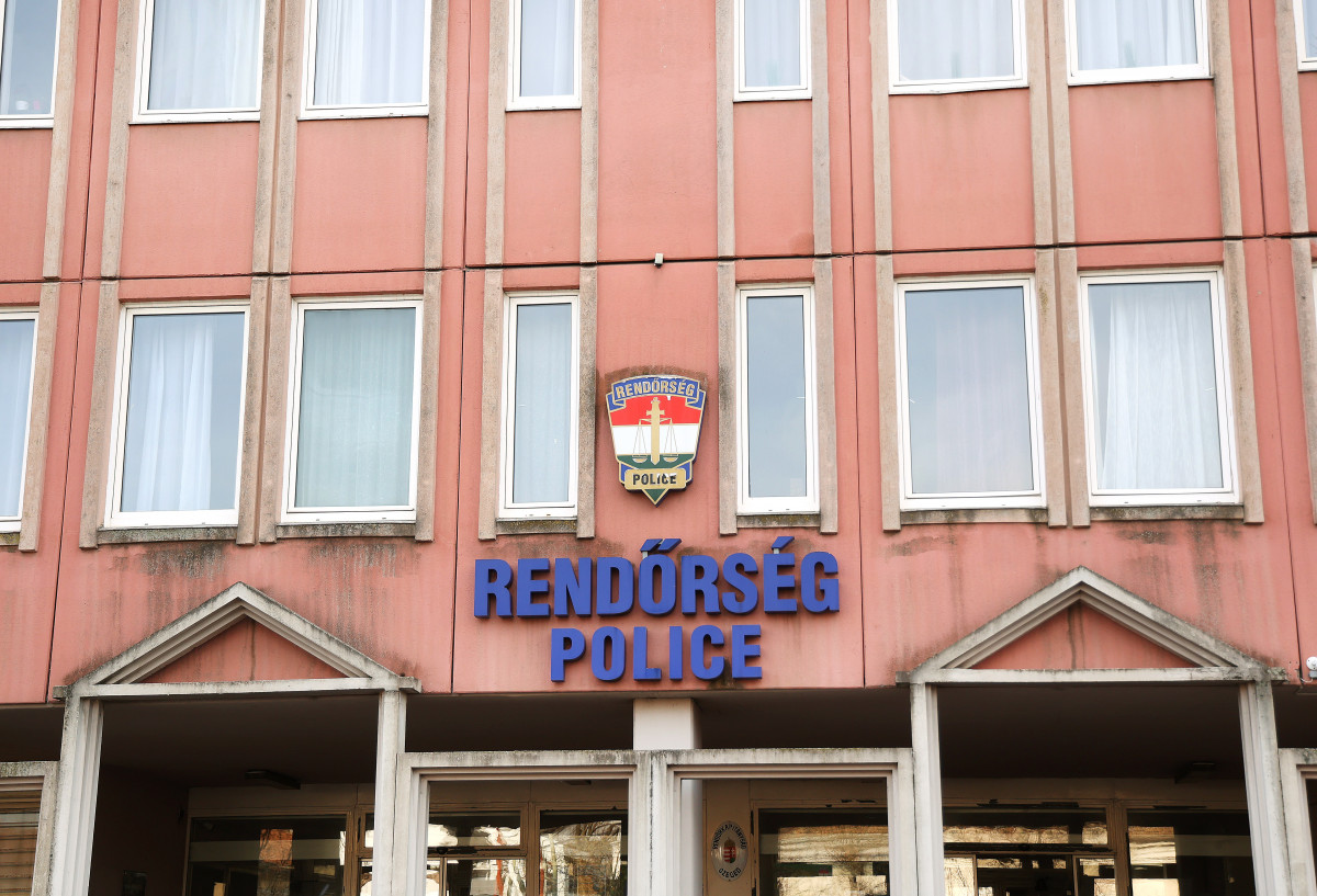 Szeged, Szegedi Rendőrkapitányság, Párizsi krt., rendőrség