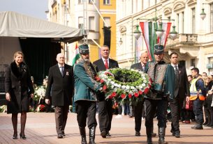 Szeged, Klauzál tér, megemlékezés, március 15, díszünnepség, Botka László