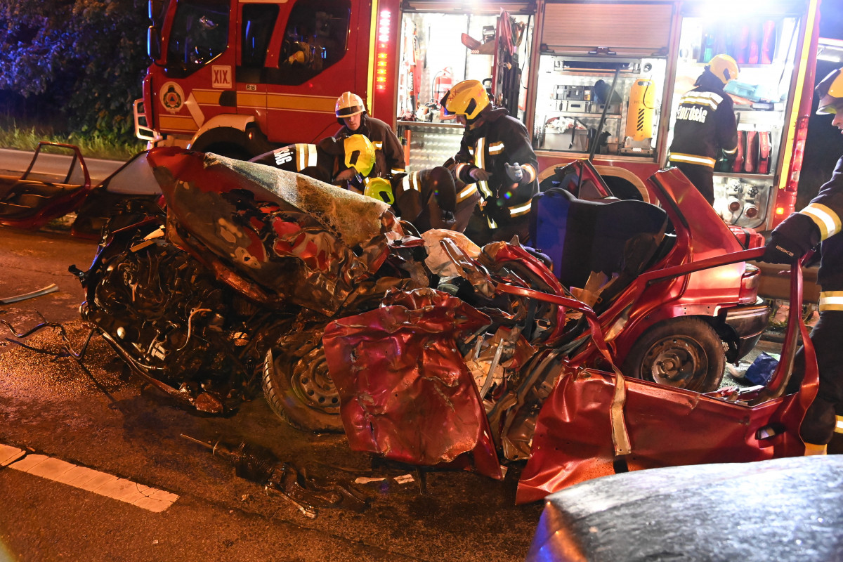 Ketten meghaltak egy balesetben Budapesten, a vétkes sofőr elmenekült