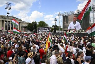 Magyar Péter, a Tisza párt európai parlamenti listavezetője