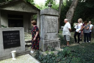 Szeged, Holokauszt 80., évforduló, séta, zsidó temető, zsidó, sírok