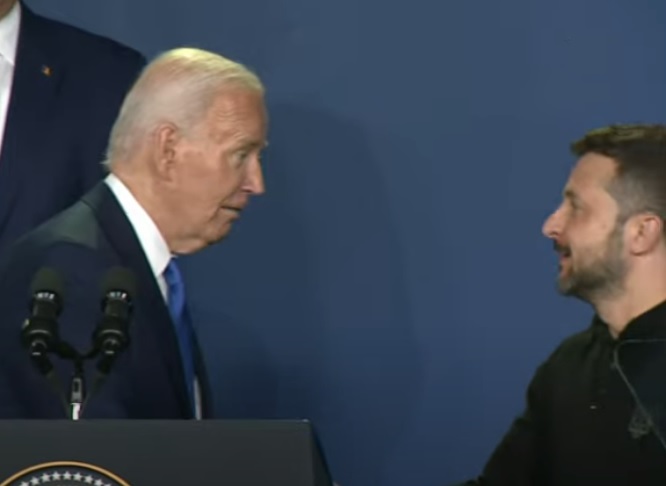 Joe Biden és Zelenszkij a NATO csúcson