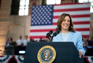 Kamala Harris. Amerika. Választások. Elnökjelölt.